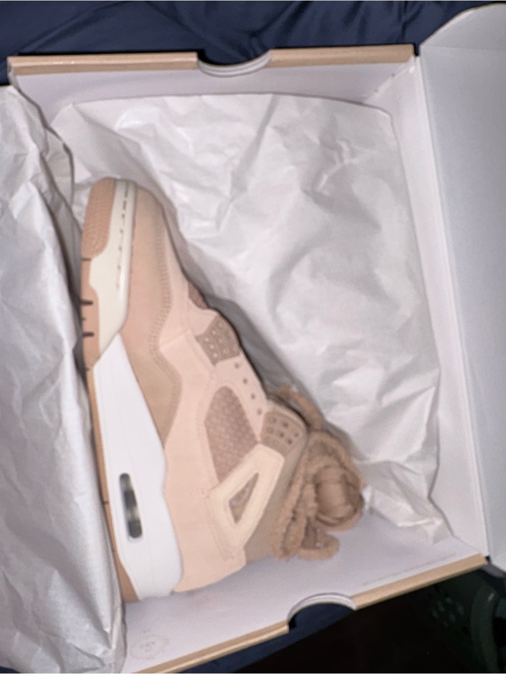 Air Jordan 4 Retro Women’s - Picture 4 of 5